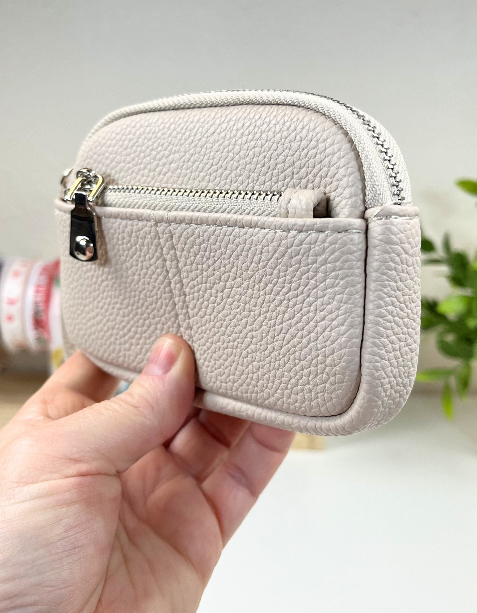 Coin Purse: 2-Zip