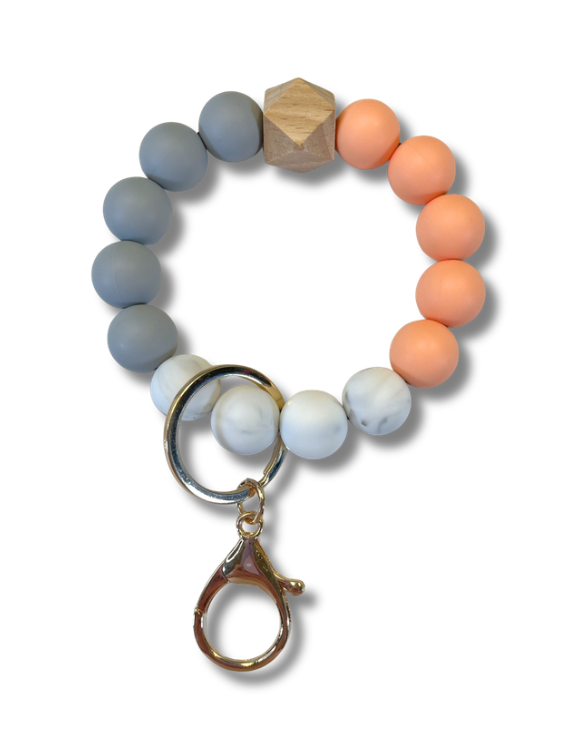 Wristlet-Beaded: Peach