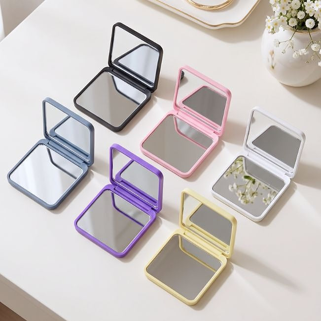 Compact Mirror