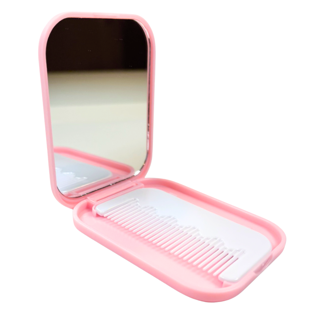 Beauty: Compact Mirror/Comb Combo