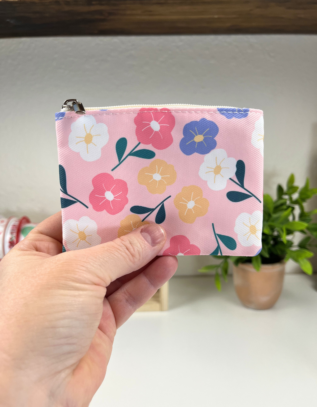 Beauty: Mini Floral Make-up Pouch