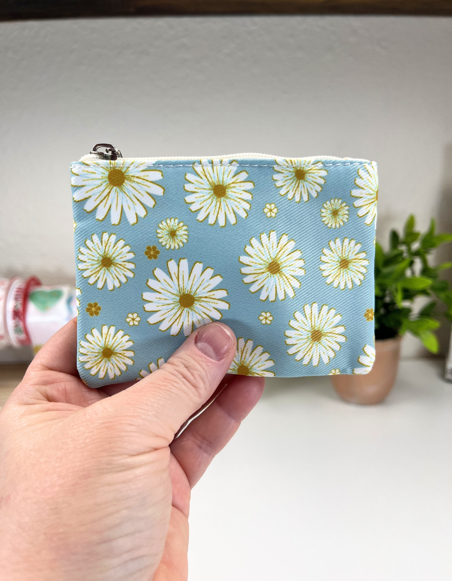 Beauty: Mini Floral Make-up Pouch