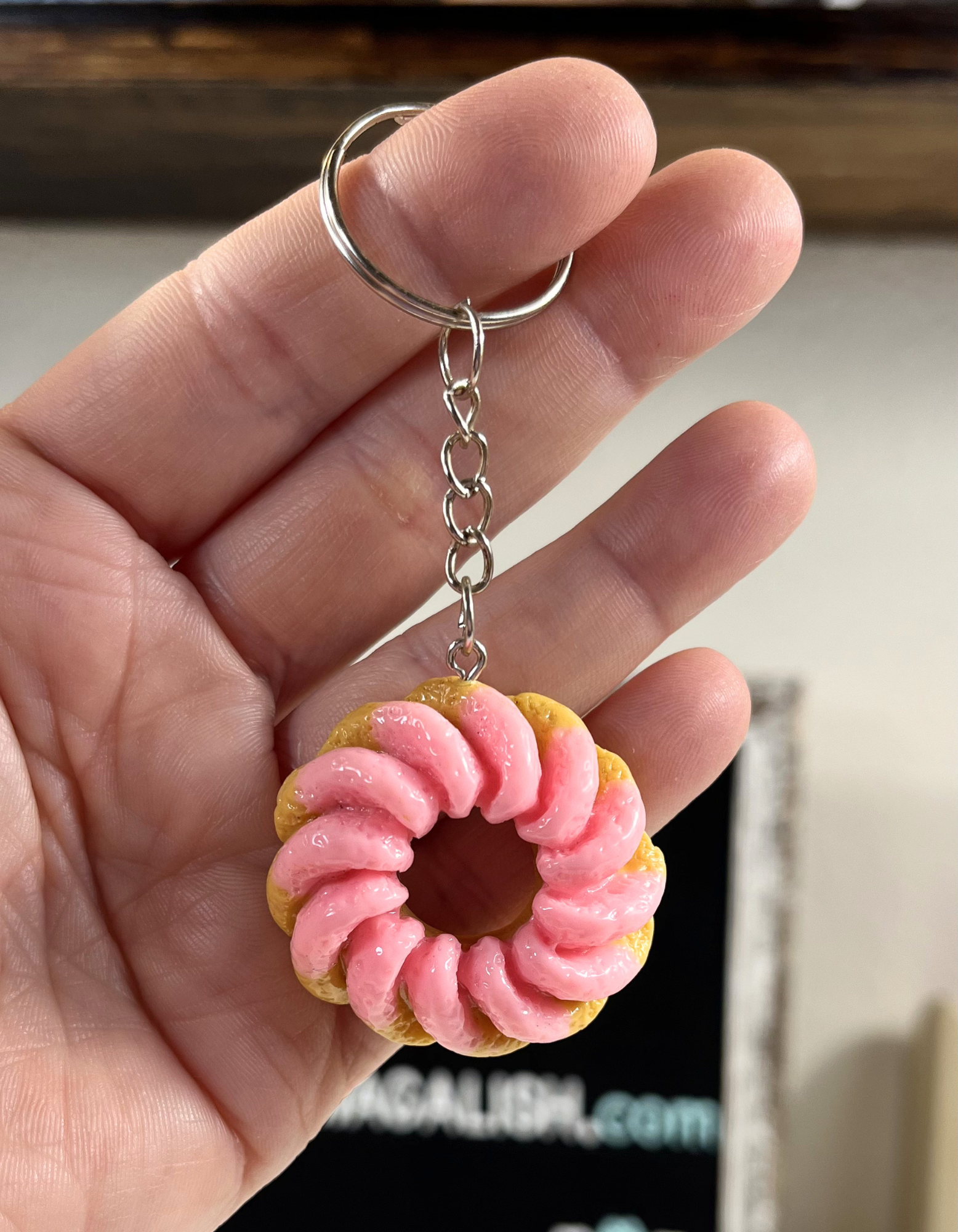 Keychain Charm: Twisted Donut